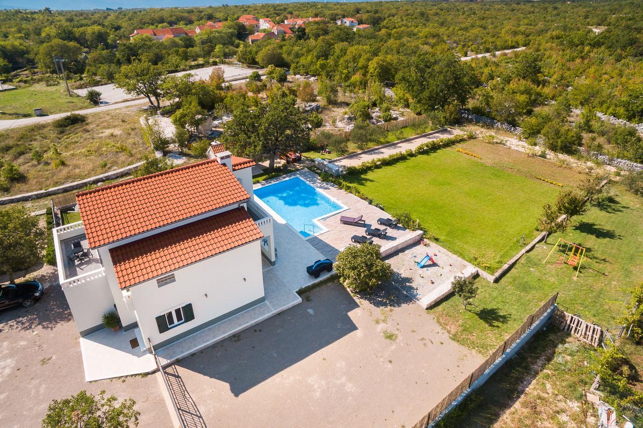 Villa Mery Sestanovac Exterior photo